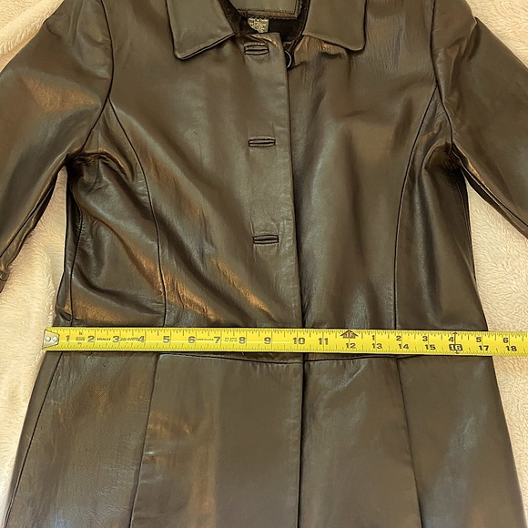 🖤 Vintage Banana Republic Leather Coat - Picture 4 of 8